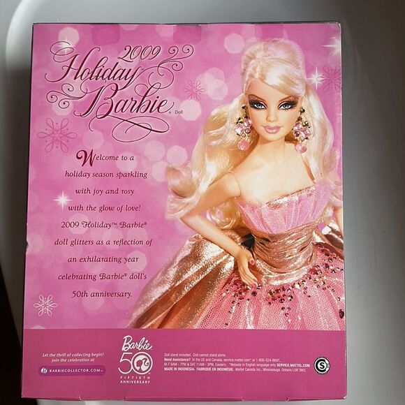 New in box Mattel Barbie Collector 2009 Holiday Barbie - Picture 4 of 6
